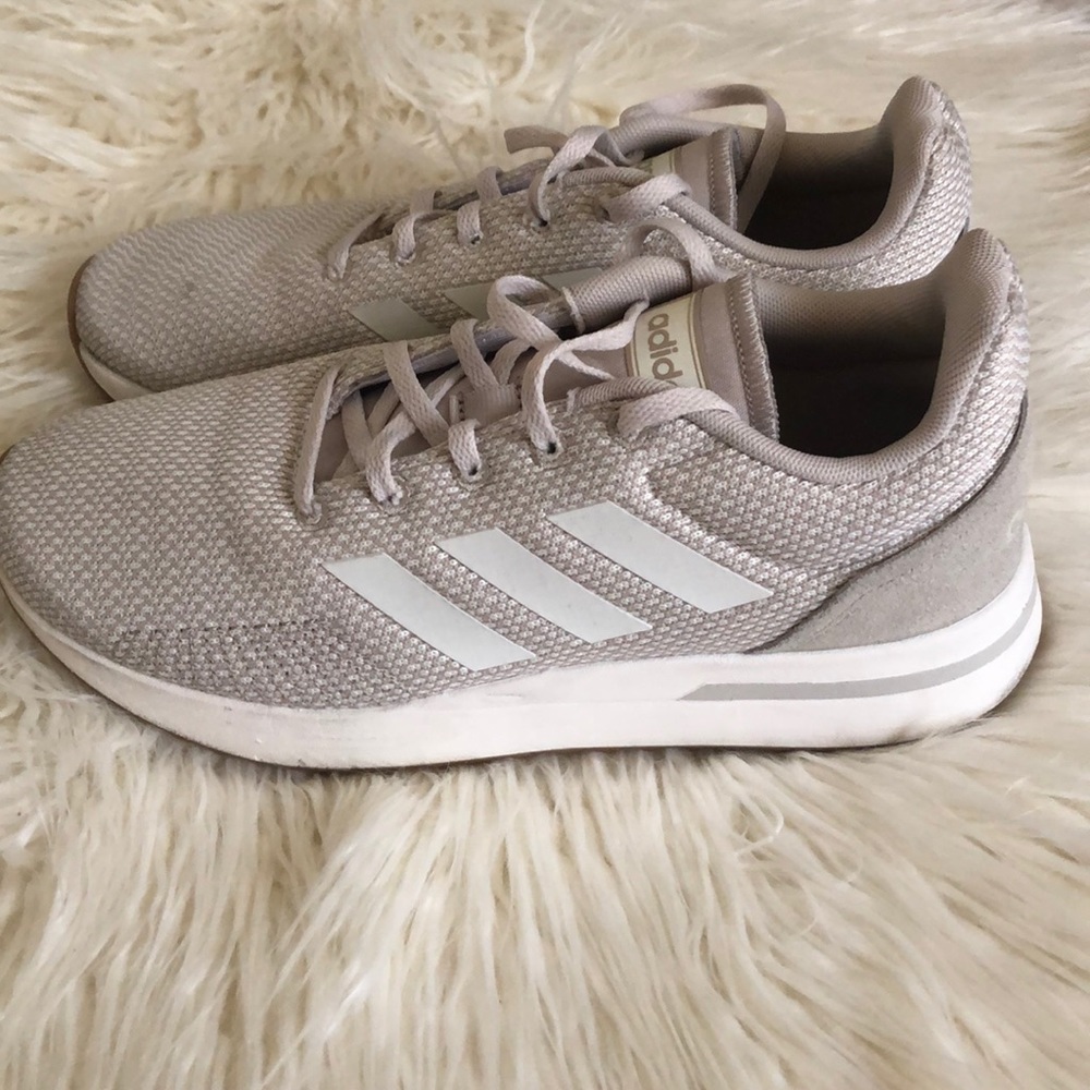 Women’s 6 1/2 Adidas shoes